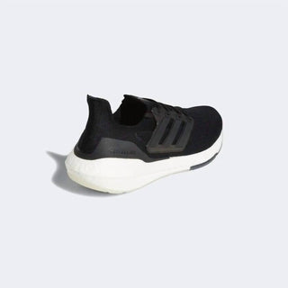 Adidas - Men's Ultraboost 21 Athletic Shoes