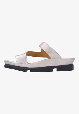 L'Amour Des Pieds - Women's Alanza Sandal