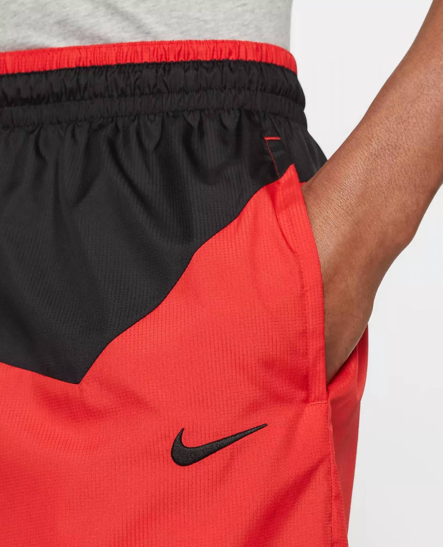 Nike - Dri-fit Dna Woven Shorts