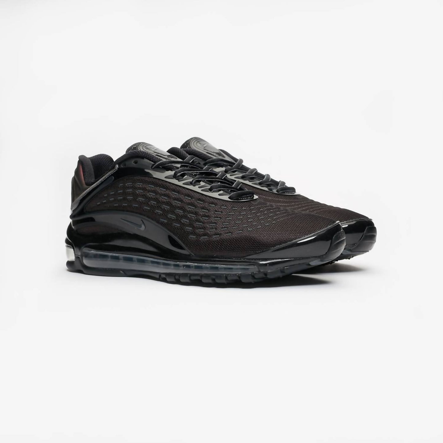 Nike - MEN'S AIR MAX DELUXE SHOES