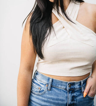 Steve Madden - Twist Neck Crop Top