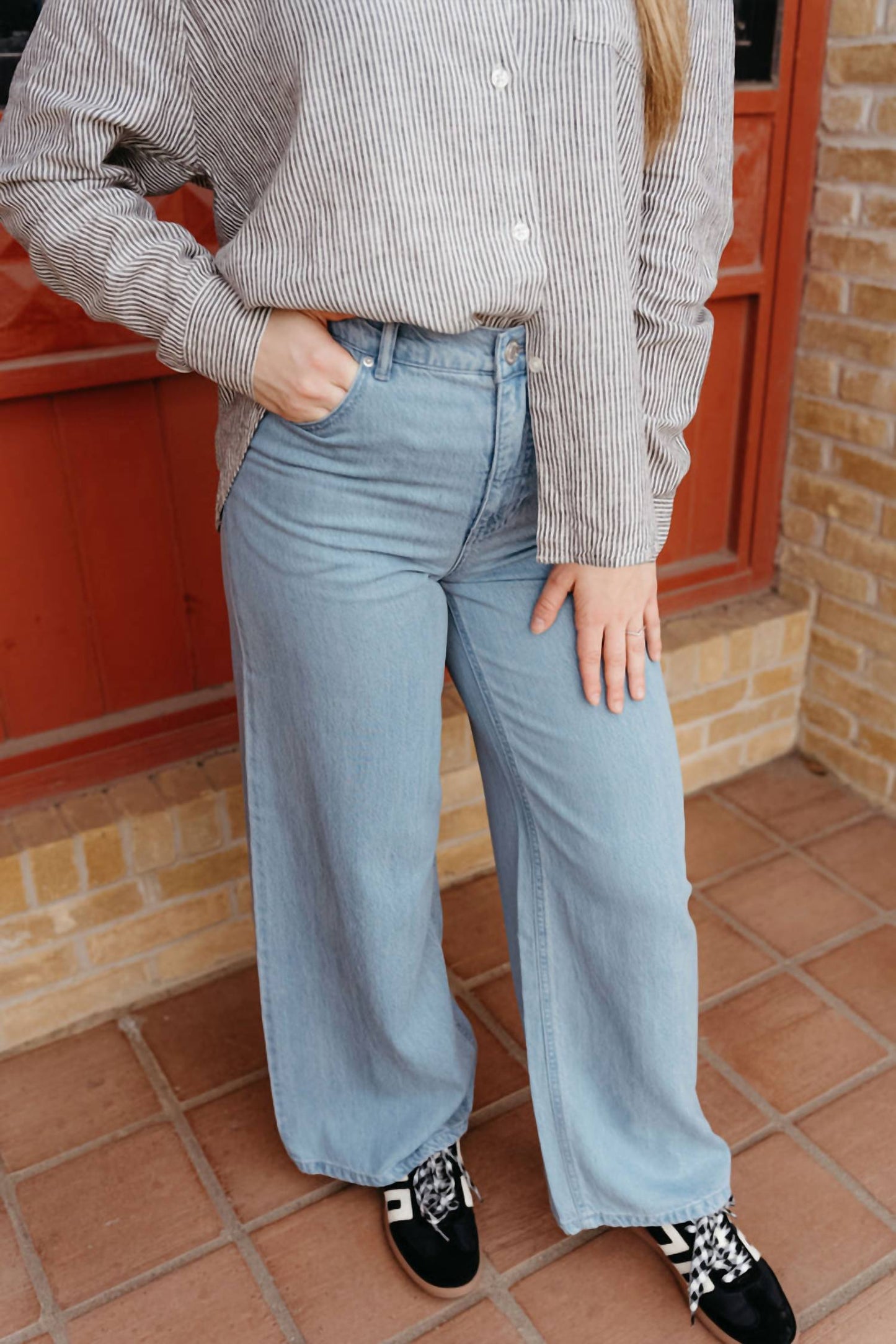 Z Supply - Women's Mia Loose Wide Leg Denim Pant