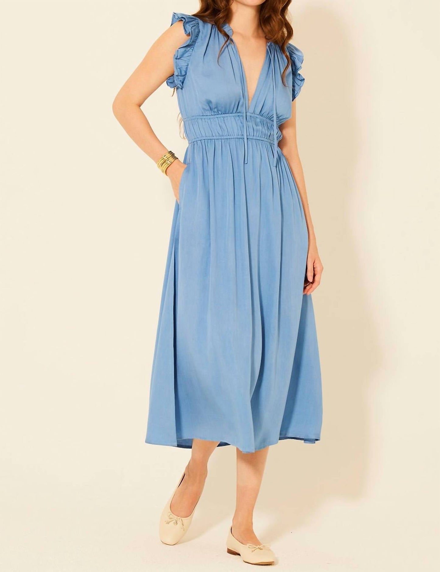 Bila77 - Paseo De Oro Midi Dress