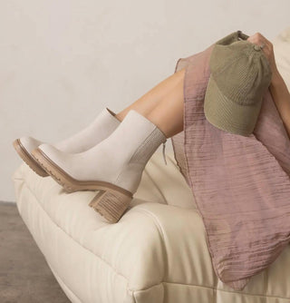 Oasis Society - Women's Megan Chelsea Bootie