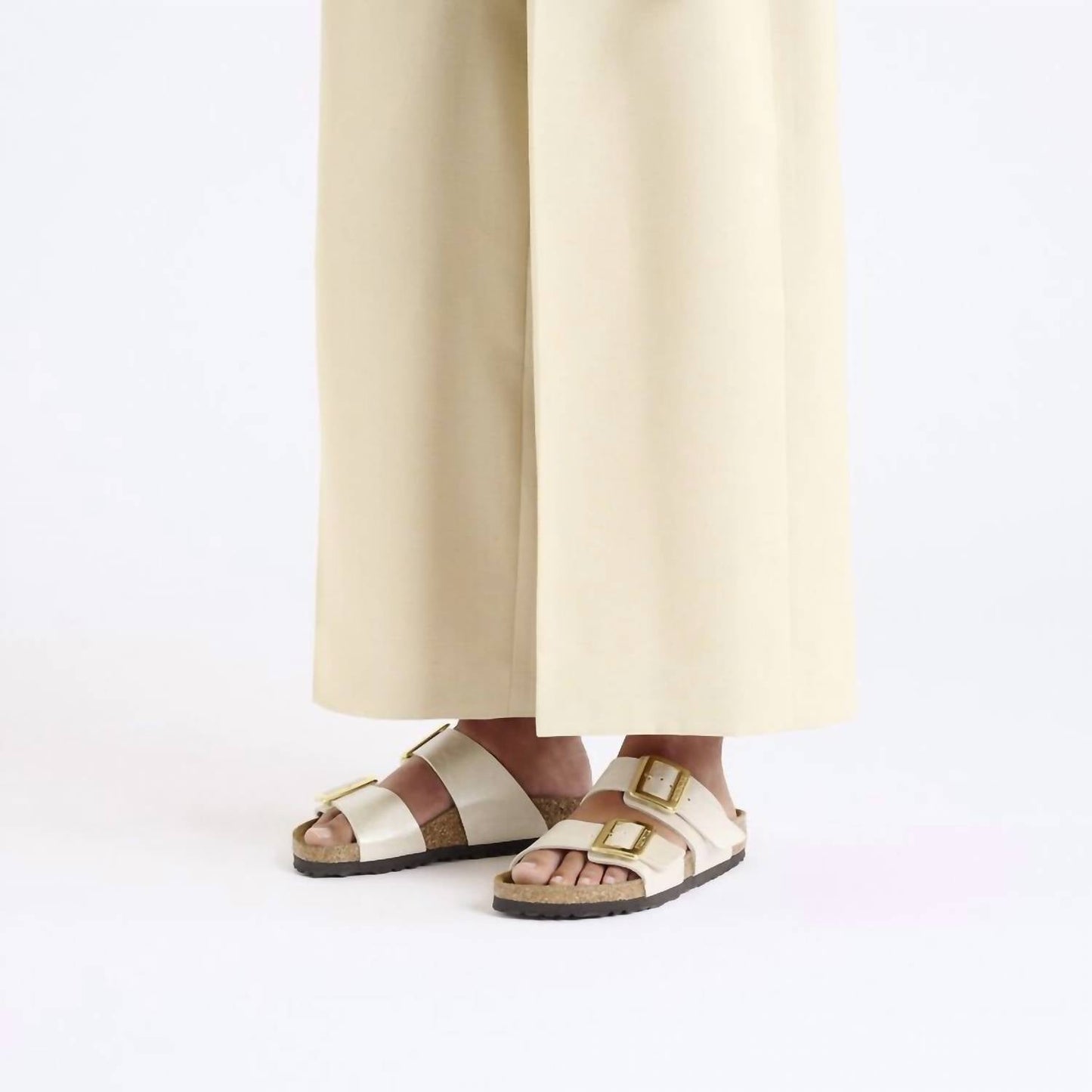Birkenstock - Women's Sydney Cushion Buckle Sandals