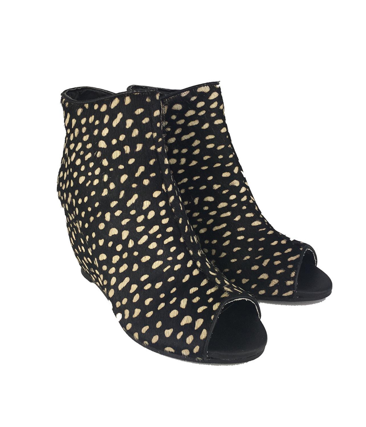 Naughty Monkey - Women's Kuda Wedge