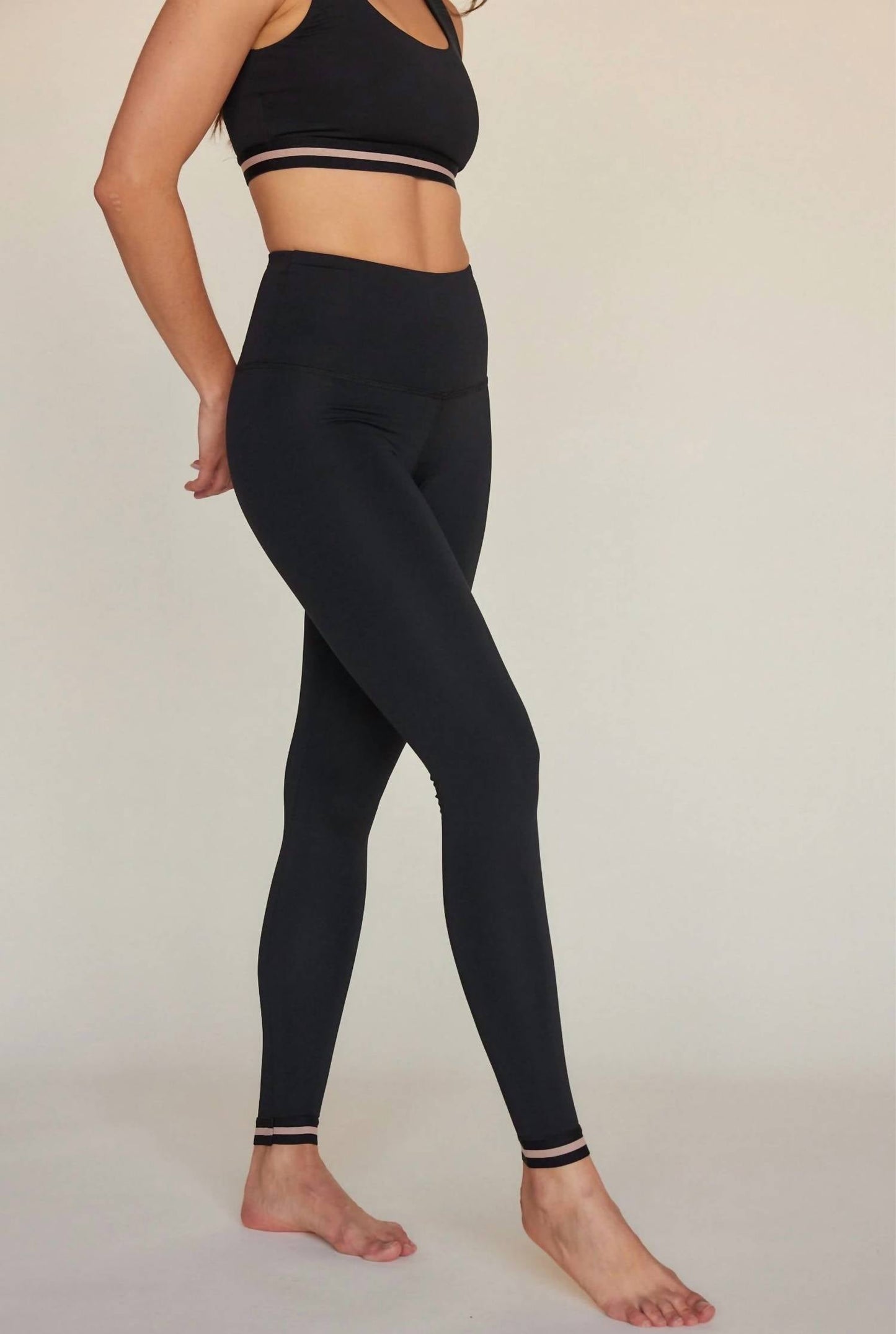 Strut This - Zoe Ankle Legging