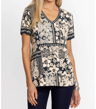 Johnny Was - THE JANIE FAVORITE SHORT SLEEVE V-NECK SWING TEE