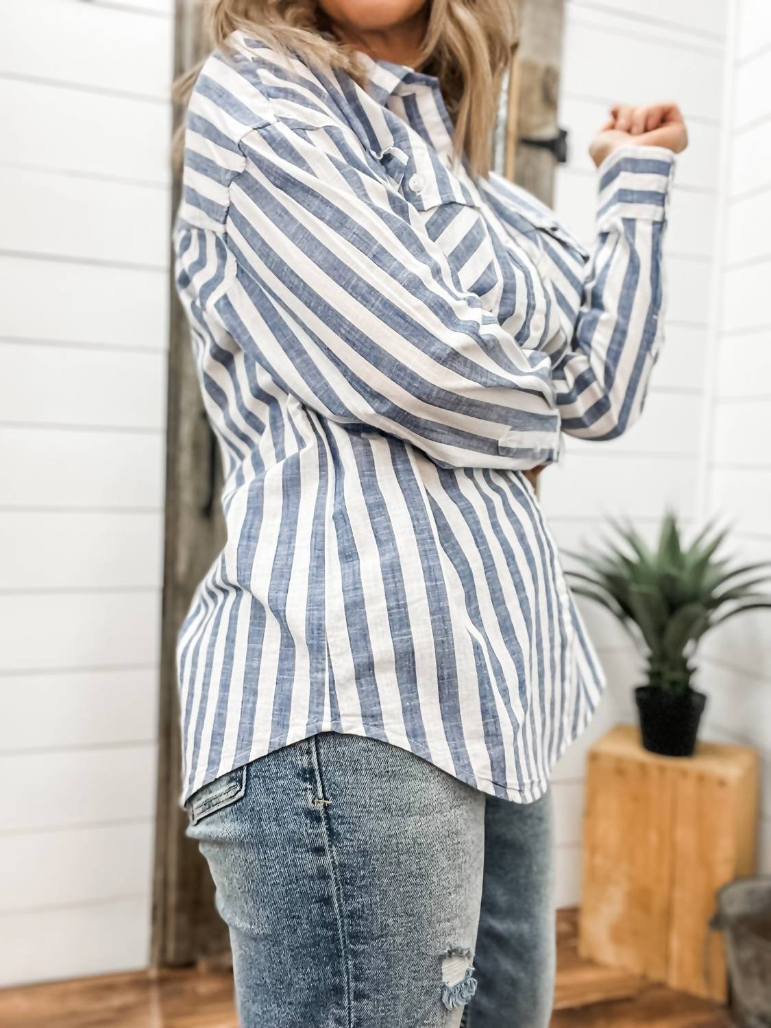 Ariat - Baggy Button Up Shirt
