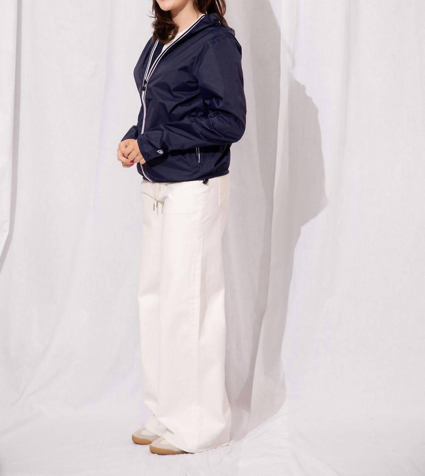 08 Lifestyle - Sloane Packable Rain Jacket