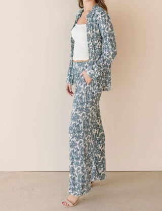 Gentle Fawn - Sheila Button Down