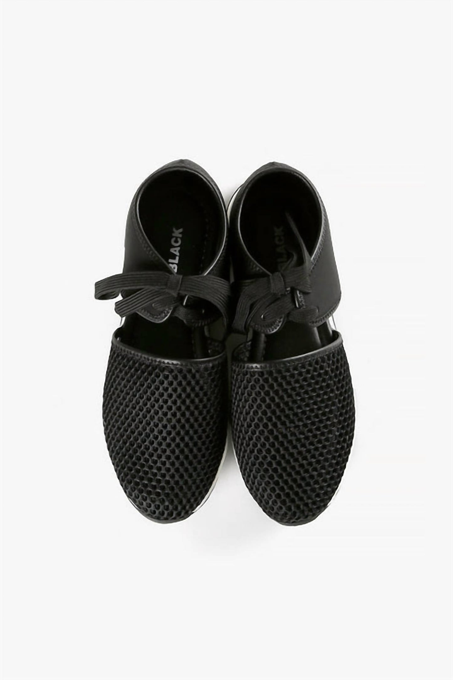 All Black - Women's Amazing Mesh Sneaker