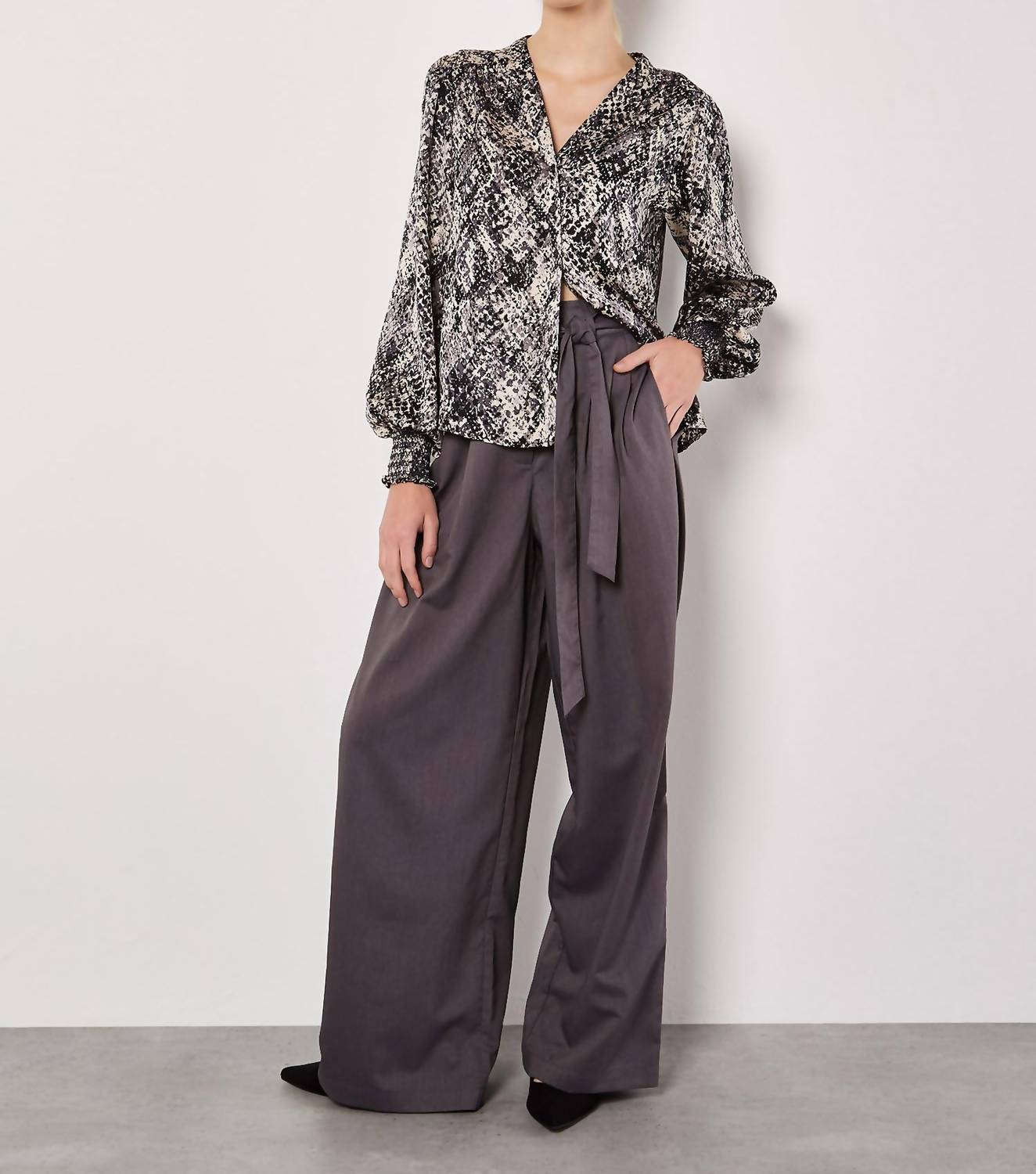 Apricot - Urban Viper Blouse