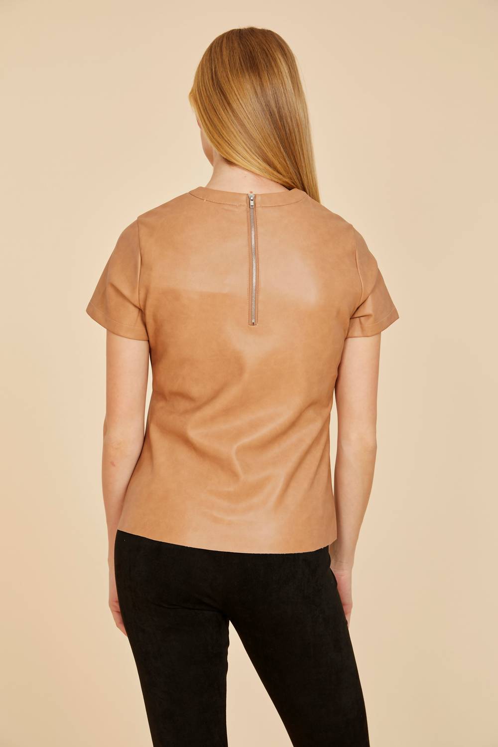 Dolce Cabo - Vegan Tee
