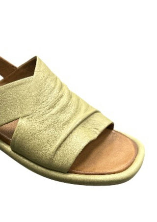 Bueno - Women's Eliza Flat Sandal