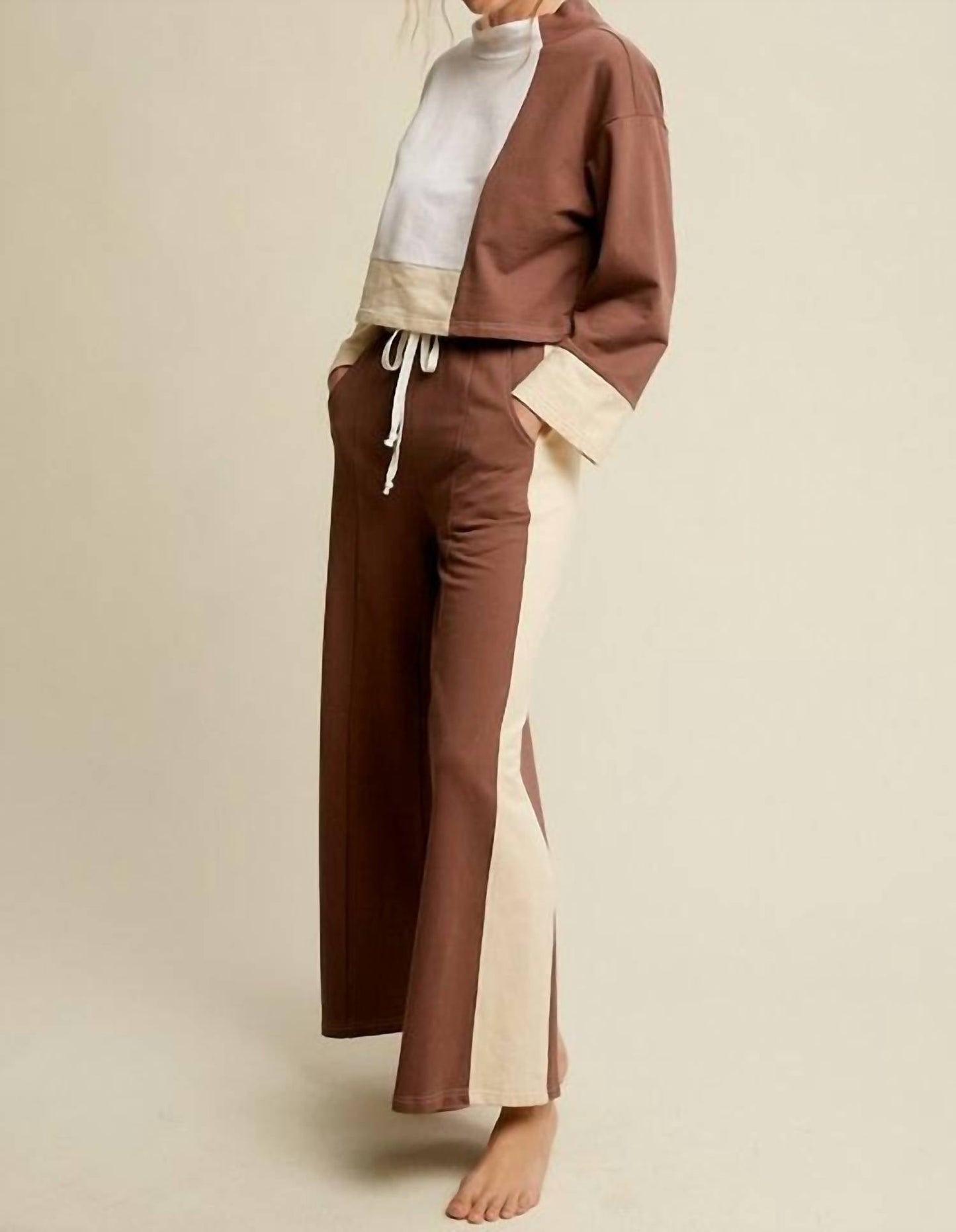 Listicle - Arlet Color Block Lounge Set
