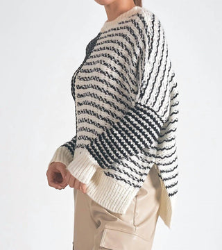 Elan - Mara Round Neck Sweater