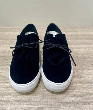 All Black - Women's Gathered Sneak Shoes