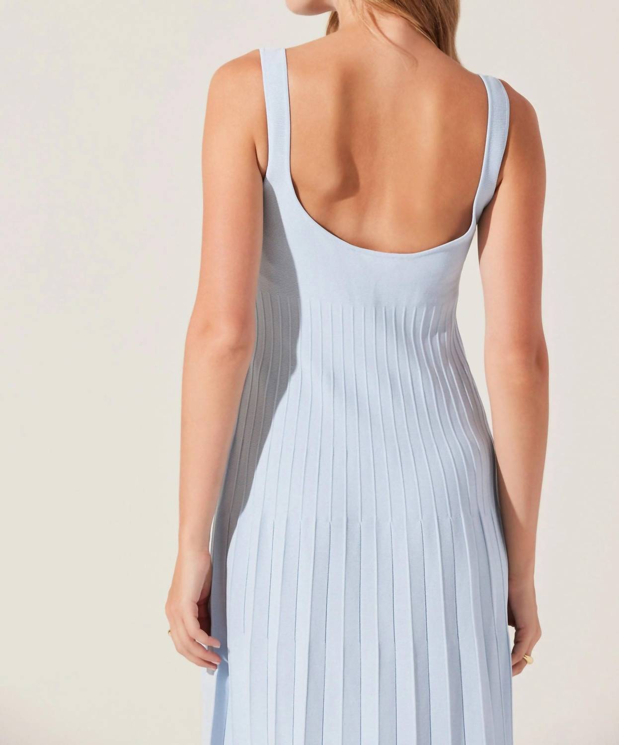 Astr - Aylin Pleated Midi Sweater Dress