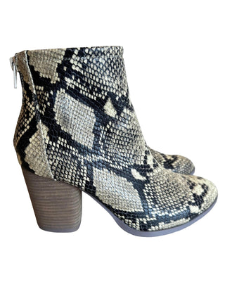 Chocolat Blu - Women's Avery Heeled Bootie