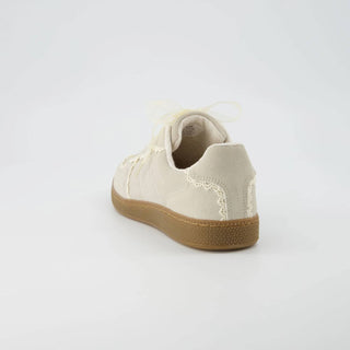 Cushionaire - Women’s Belinda Lace Detail Casual Sneakers