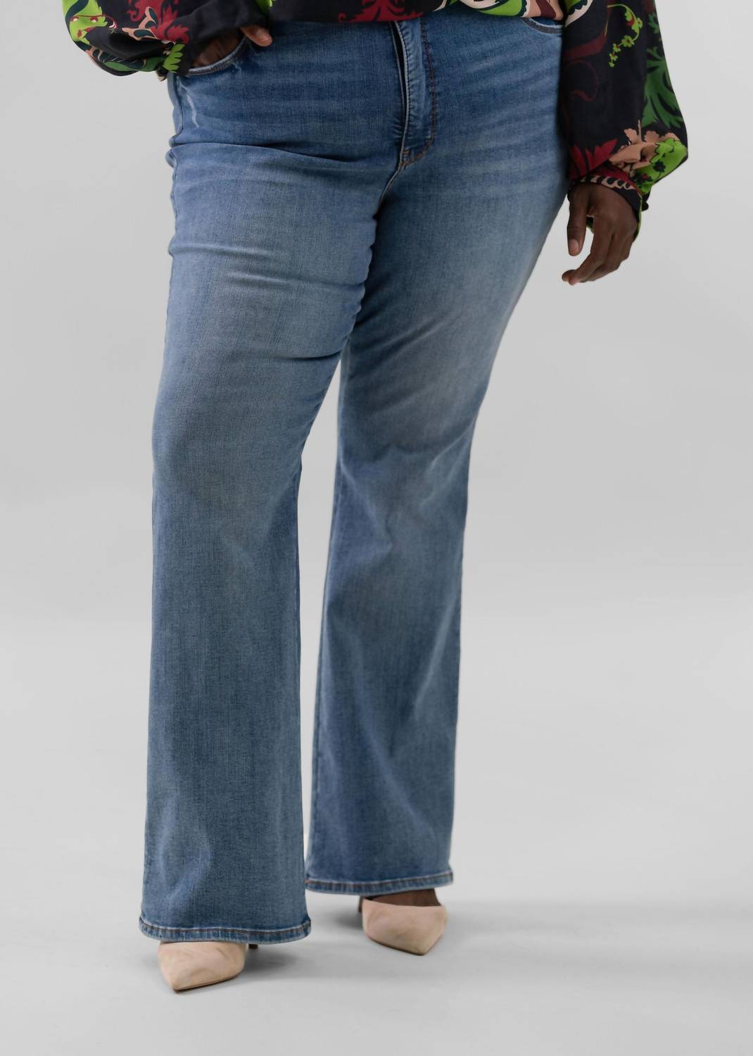 Kut From The Kloth - Ana High Rise Flare Jeans - Plus