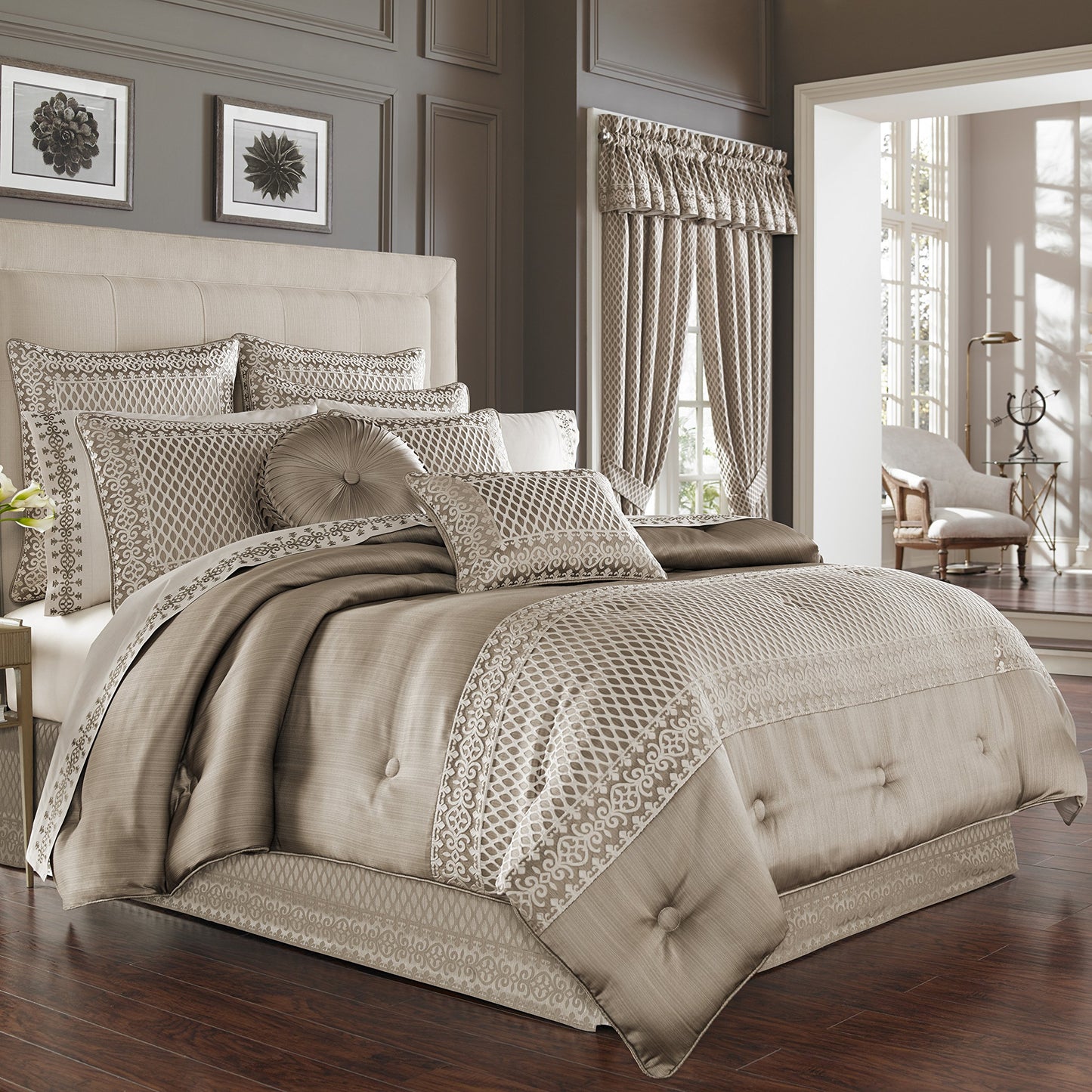 Beaumont California King Comforter Set - Champagne