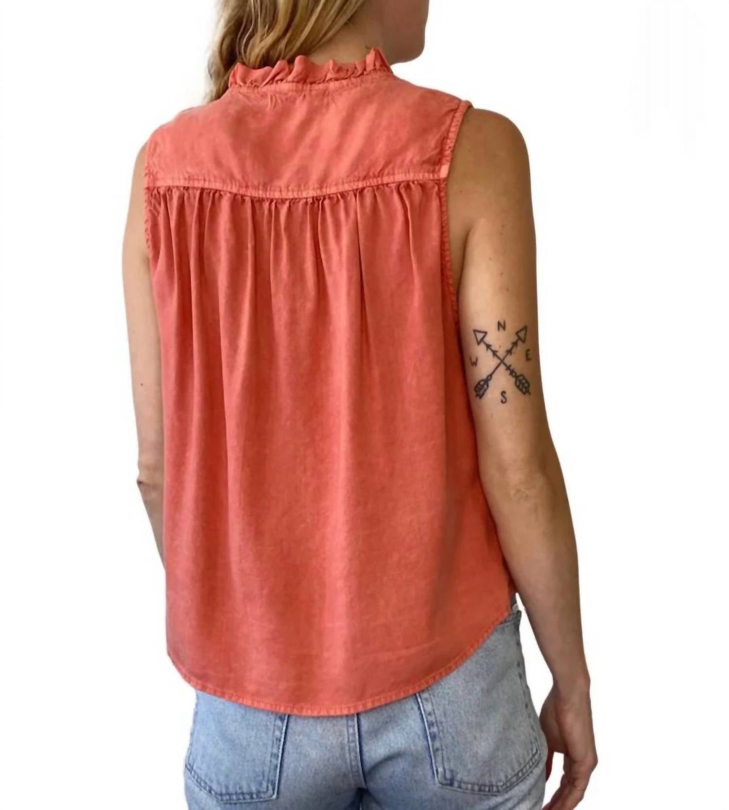 Bella Dahl - SLEEVELESS RUFFLE NECK BUTTON DOWN BLOUSE