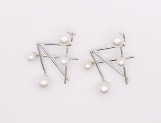 Pearlescent Futurista Earrings – Luxury Pearl Statement Earrings