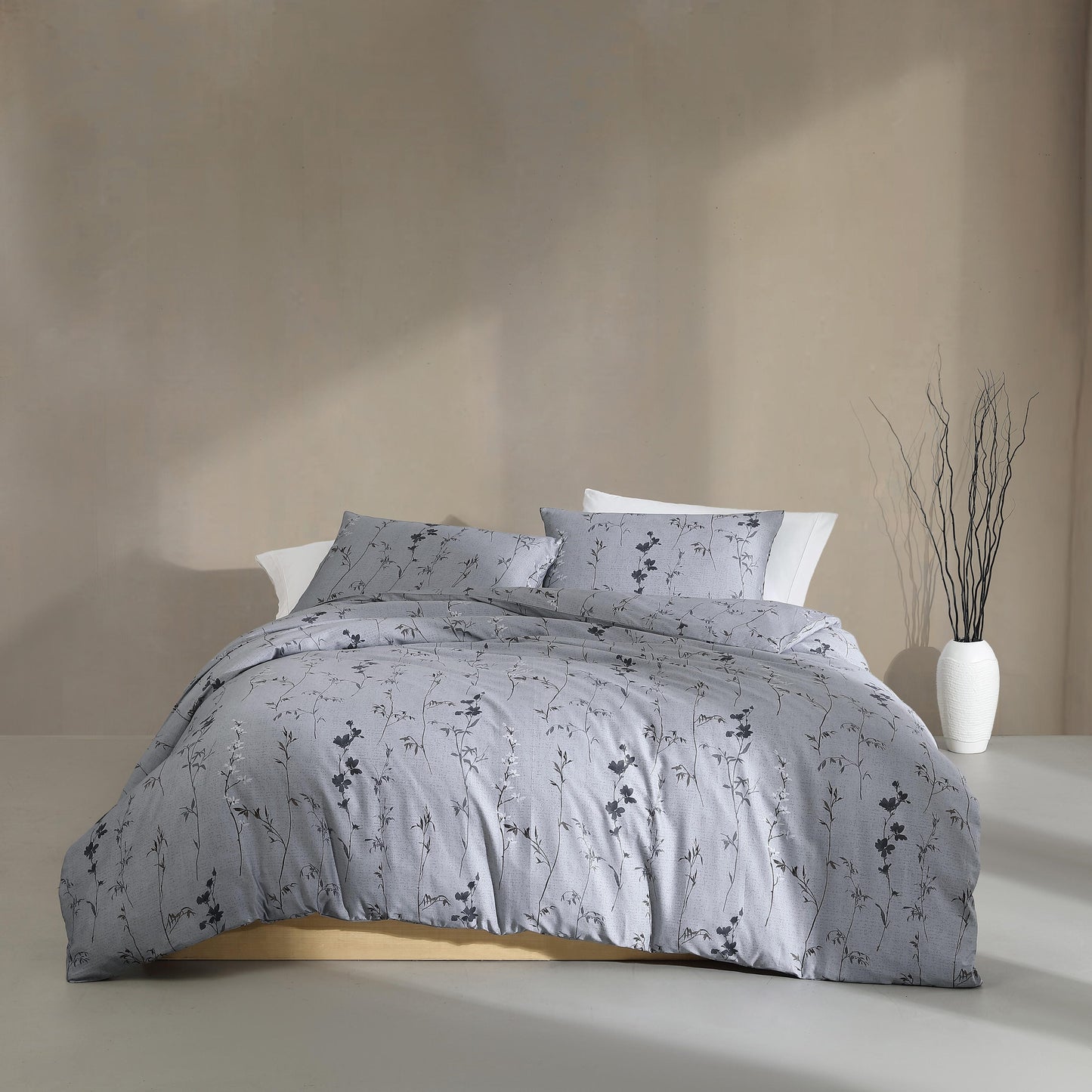Calvin Klein Wildflower Cotton Purple Duvet Cover Set