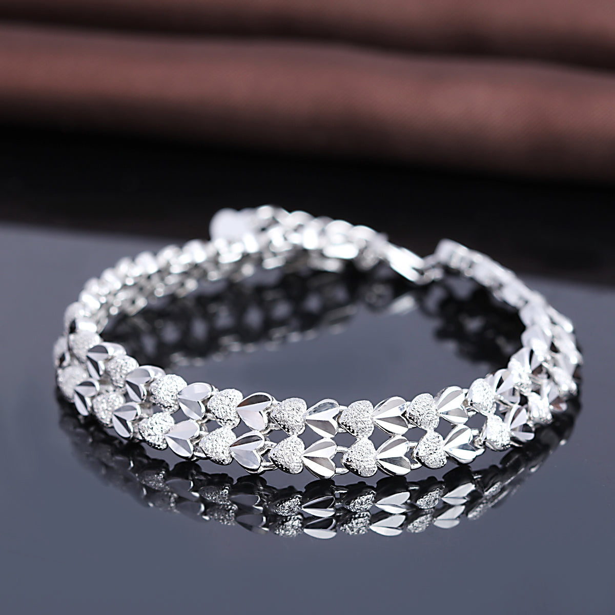 18K Gold Diamond Cut Two Row Heart Bracelet