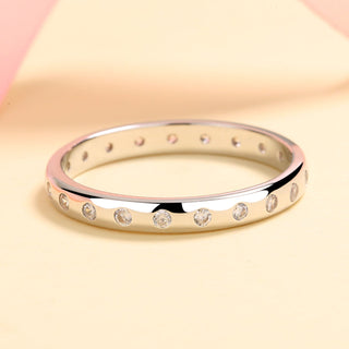 Sterling Silver Band Ring With crystals