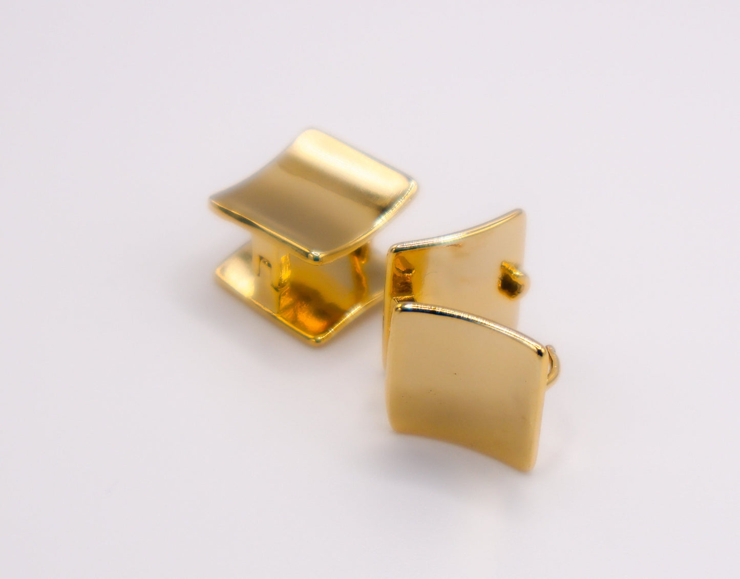 Golden Chic Dots Earrings – Minimalist Gold Studs
