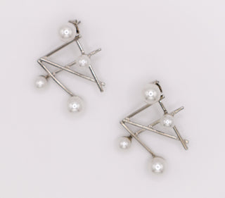 Pearlescent Futurista Earrings – Luxury Pearl Statement Earrings