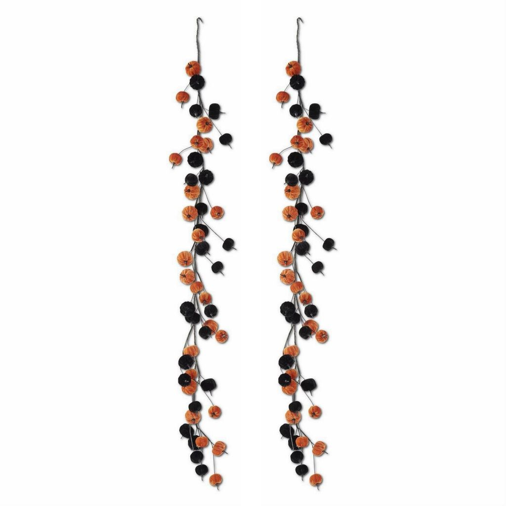 at-home-w-jorge-parez-60-set-of-2-black-orange-velvet-pumpkin-garland-3