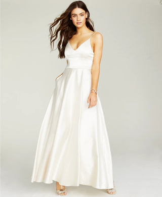 Sequin Hearts Juniors' Strappy-Back Satin Gown White Size 13