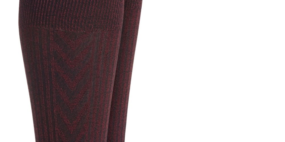 Perry Ellis Men's Portfolio Luxury Features Socks Maroon Size Regular