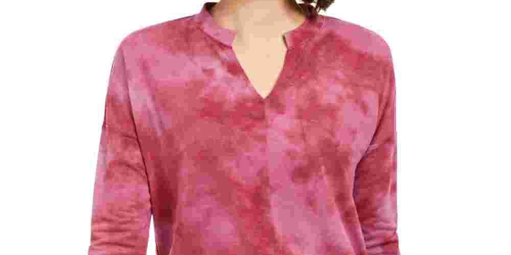 Hooked Up by IOT Junior's Tie Dye Sweatshirt Red Size Medium