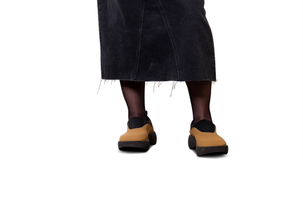 Moon River Cotton Studded Midi Skirt Black