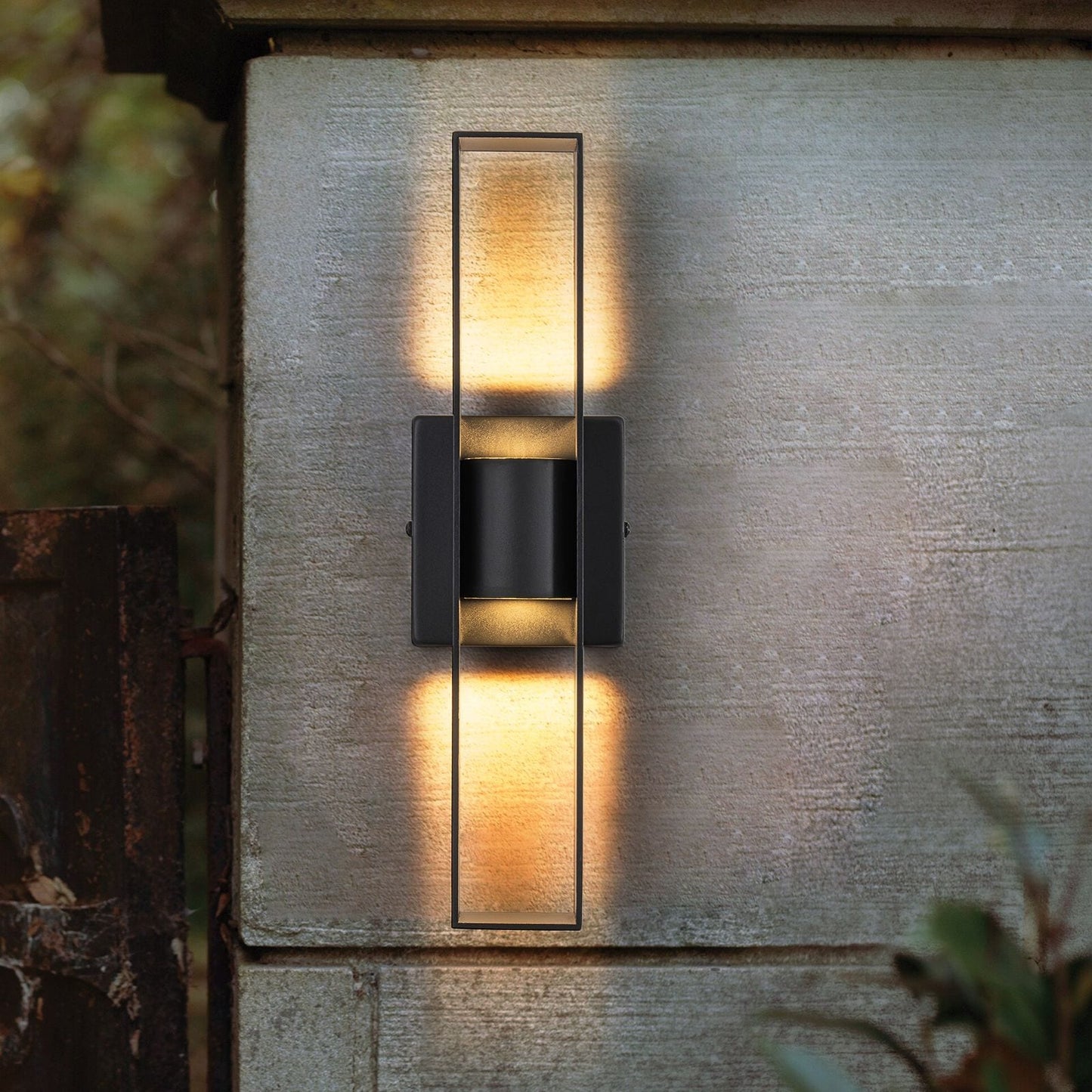 Modern Black  Dimmable LED Outdoor Wall Sconce  157 in