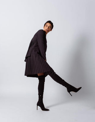 Luxe Black Pleated Skirt – Elegant Women’s Pleated Skirt