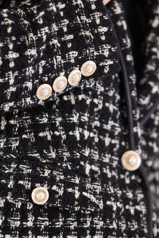 Black & White Tweed Checkers Blazer – Women’s Chic Tailored Jacket