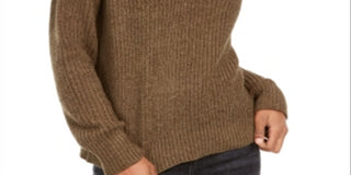 Hippie Rose Junior's Chenille V Neck Sweater Green Size Medium