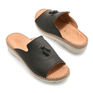 La Plume Tassle Italian Made Leather Sandals