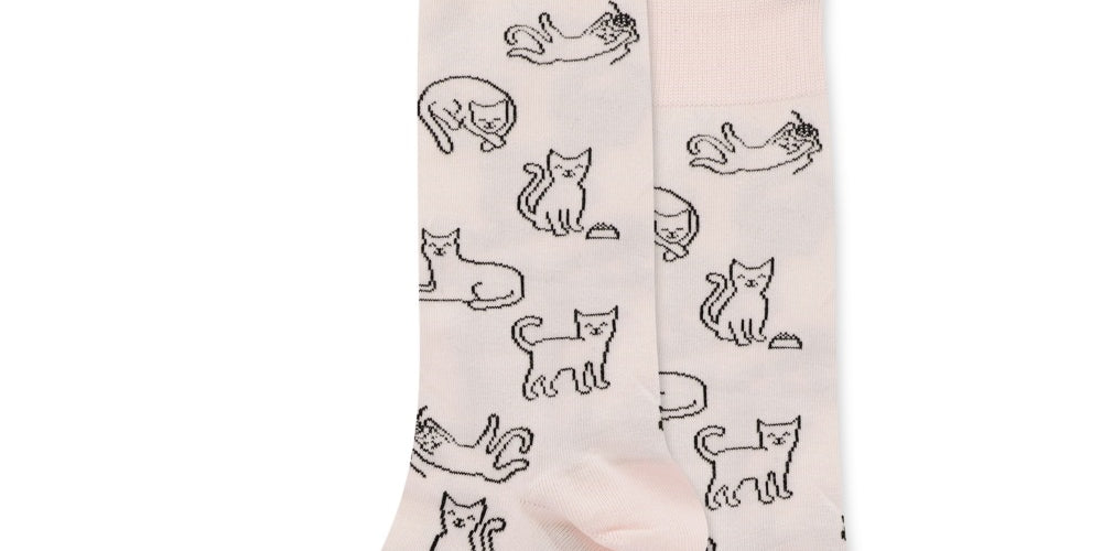 Hot Sox Men's Outline Cat Crew Socks Beige Size 6-12
