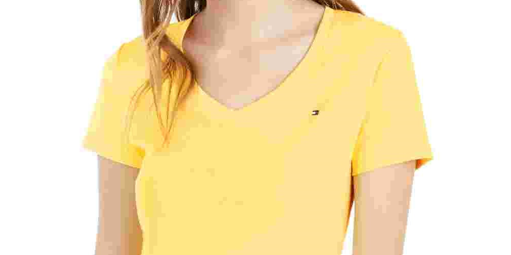 Tommy Hilfiger Women's V-Neck T-Shirt Gold Size X-Large