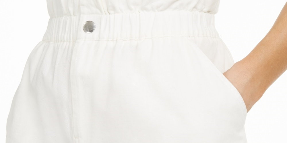 Danielle Bernstein Women's Cuffed Paperbag Shorts White Size Large