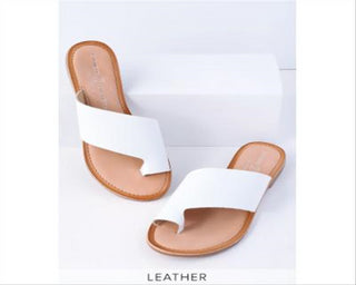 Chinese Laundry Women's Gemmy Slide Sandal White Size 7.5 M