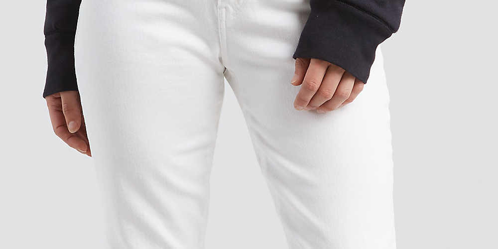 Levi's Women's Classic Straight Jeans White Size 4