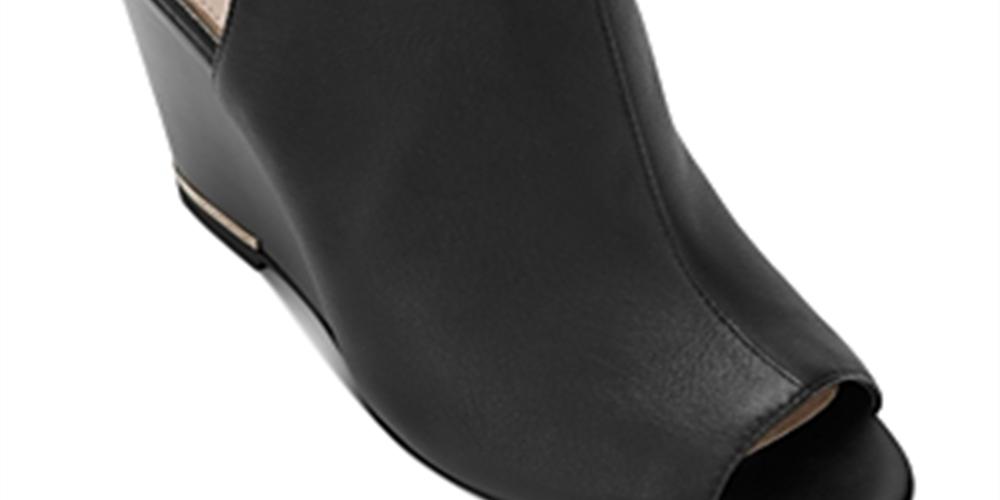 Kenneth Cole Women's Merrick 85 Shootie Leather Peep Toe Wedge Boots Black SIze 6